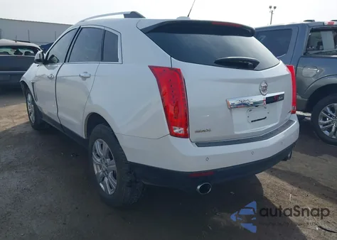 2015 Cadillac Srx Luxury Collection z USA, uszkodzony, nr VIN 3GYFNBE31FS546795